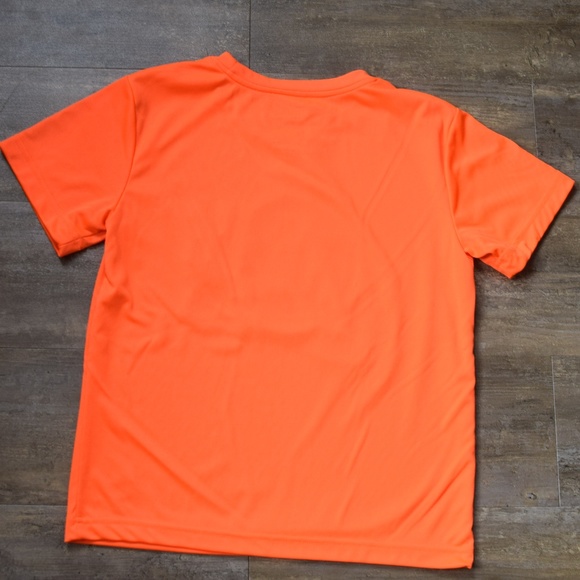 Everlast Sport Boys' Active Shirt -Football Helmet - Picture 5 of 7